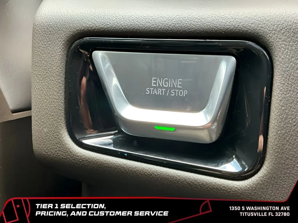 New 2026 Sterling Metallic GMC Elevation image 44