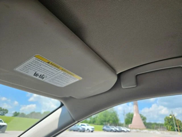 Used 2024 White Nissan SV image 21