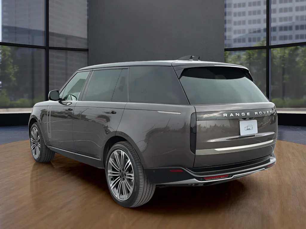 New 2026  Land Rover SE image 15