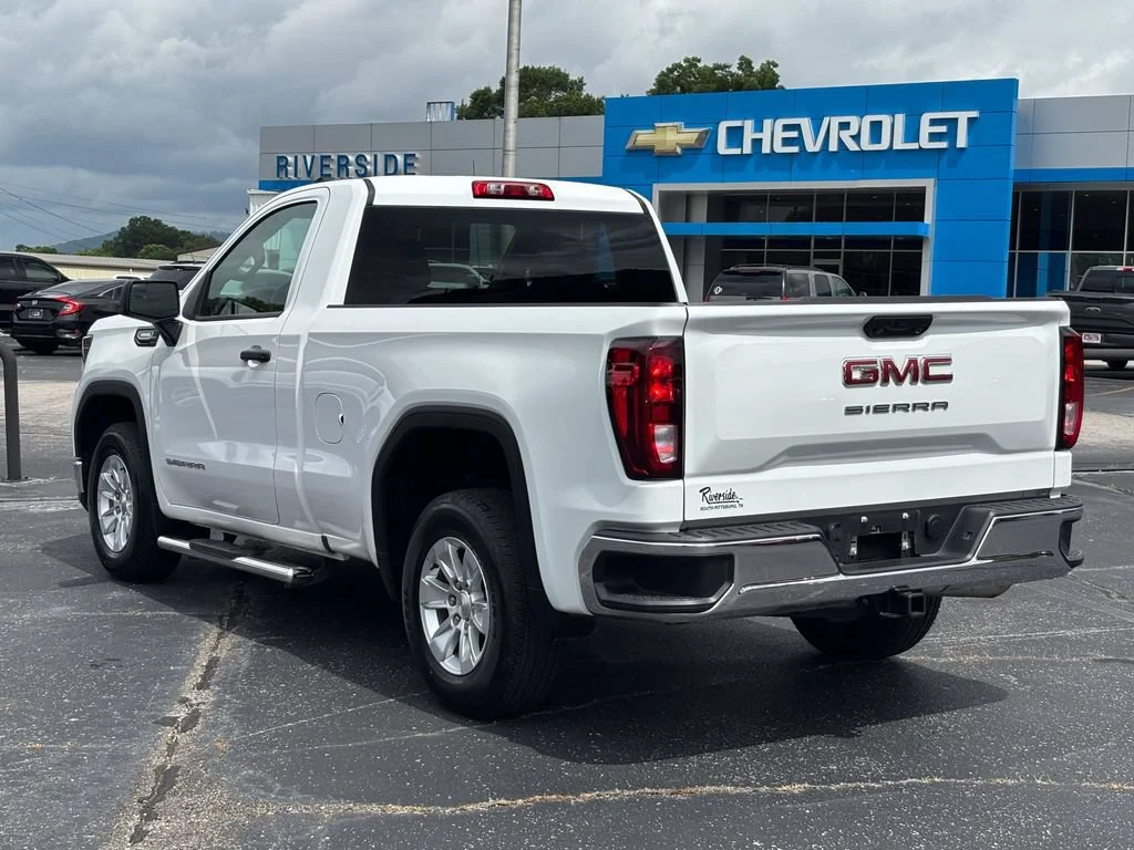 Used 2025 Summit White GMC Pro image 5