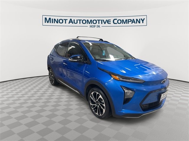 Used 2023 Chevrolet Bolt EUV Premier with VIN 1G1FZ6S01P4163297 for sale in Minot, ND