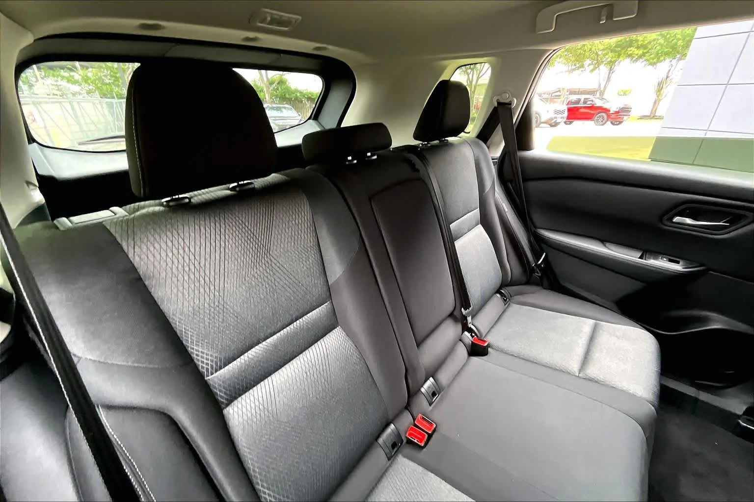 Used 2025 Super Black Nissan SV image 19