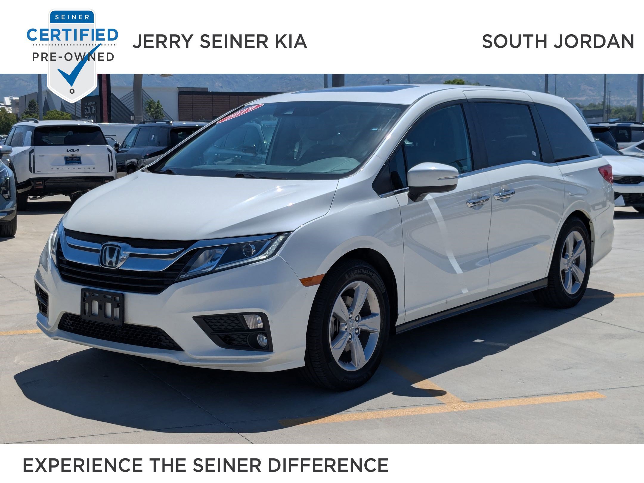 2019 Honda Odyssey EX-L with RES & Navigation's photo