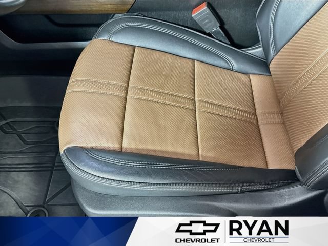 Used 2023 BLACK Chevrolet High Country image 19
