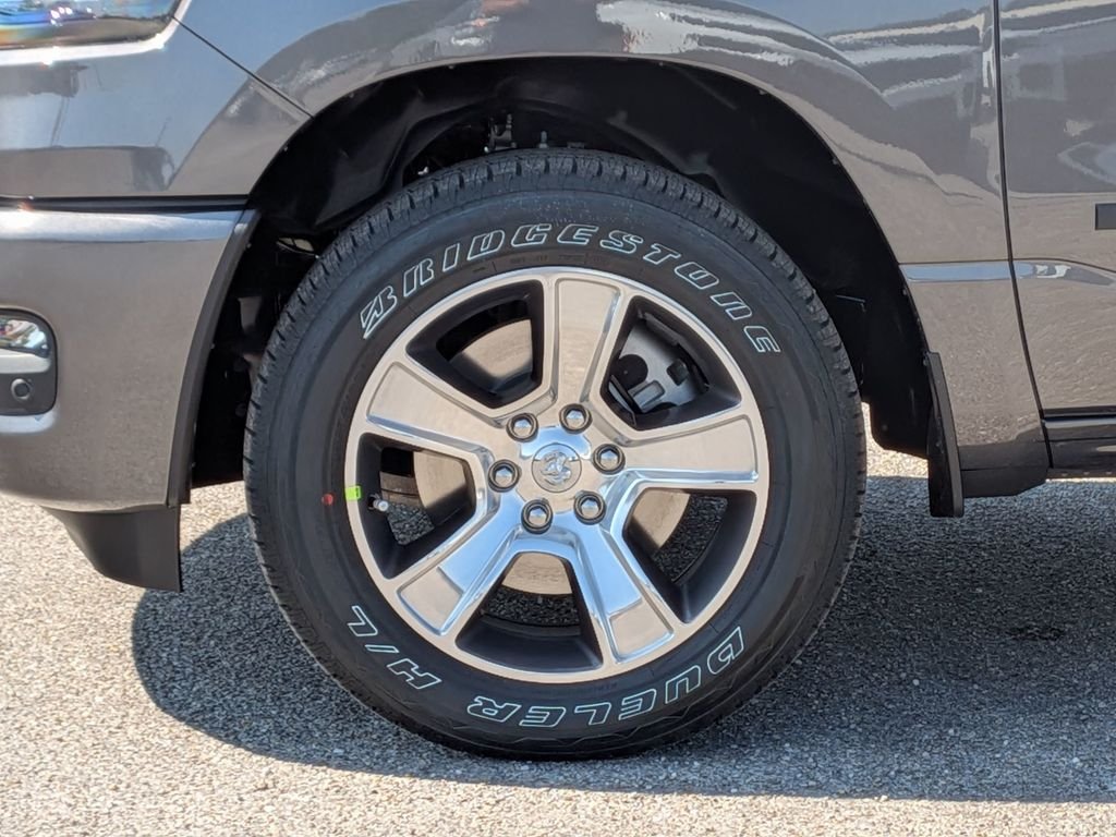 New 2026 Granite Crystal Metallic Clear-Coat Exterior Paint RAM Express image 11