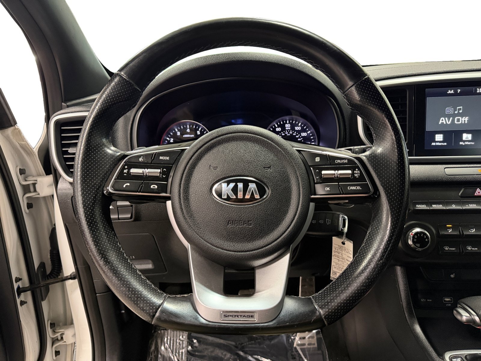 Used 2020 Snow White Pearl Kia S image 10
