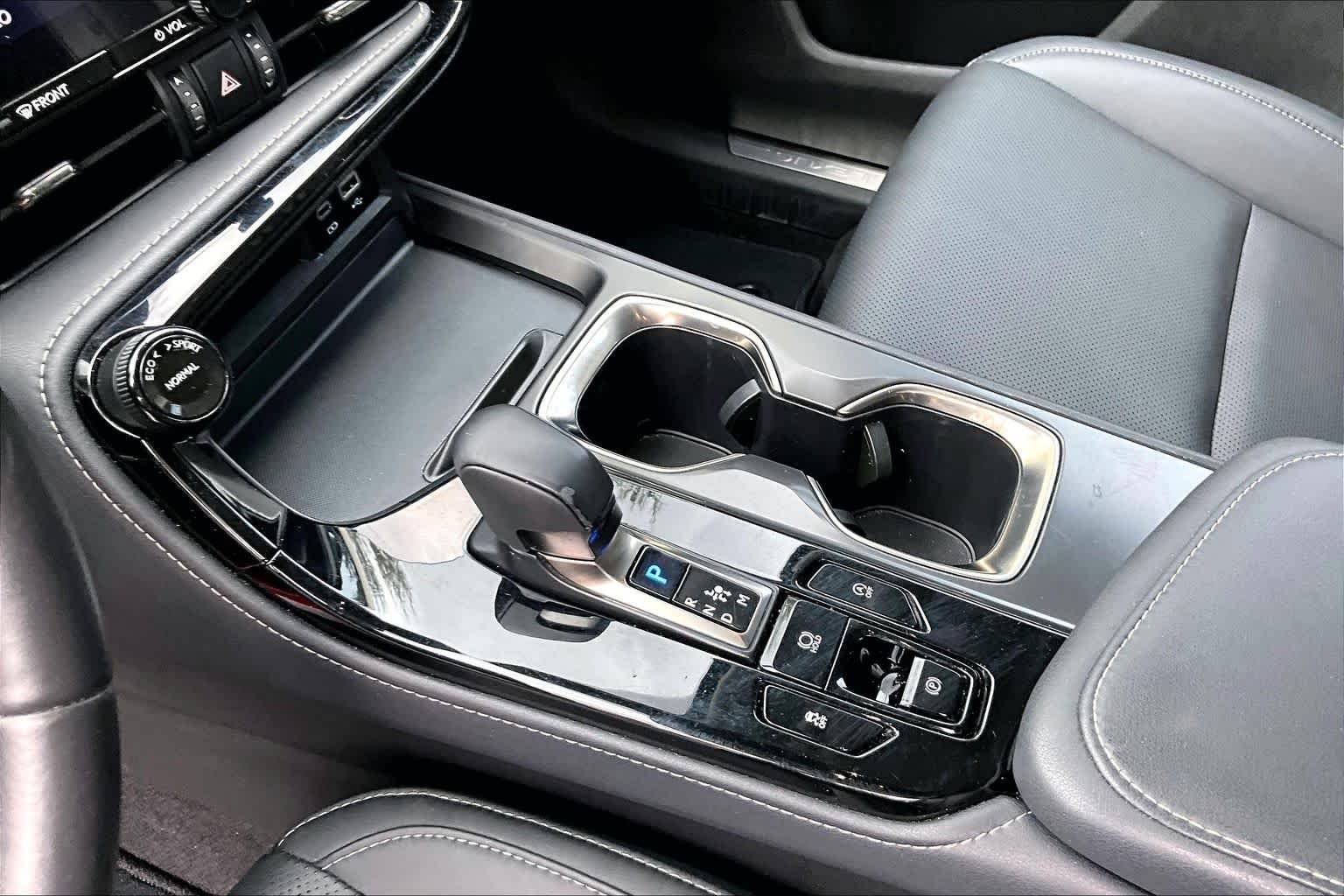 Used 2024 Redline Lexus  image 17