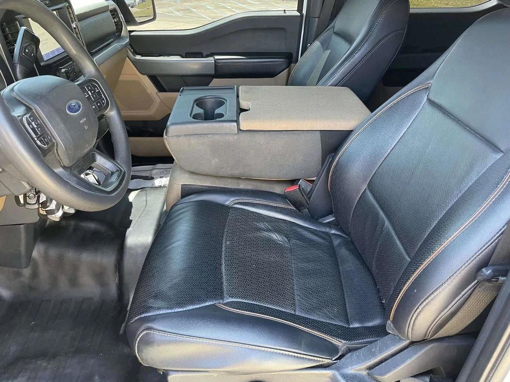 Certified Used 2022 Oxford White Ford XLT image 13
