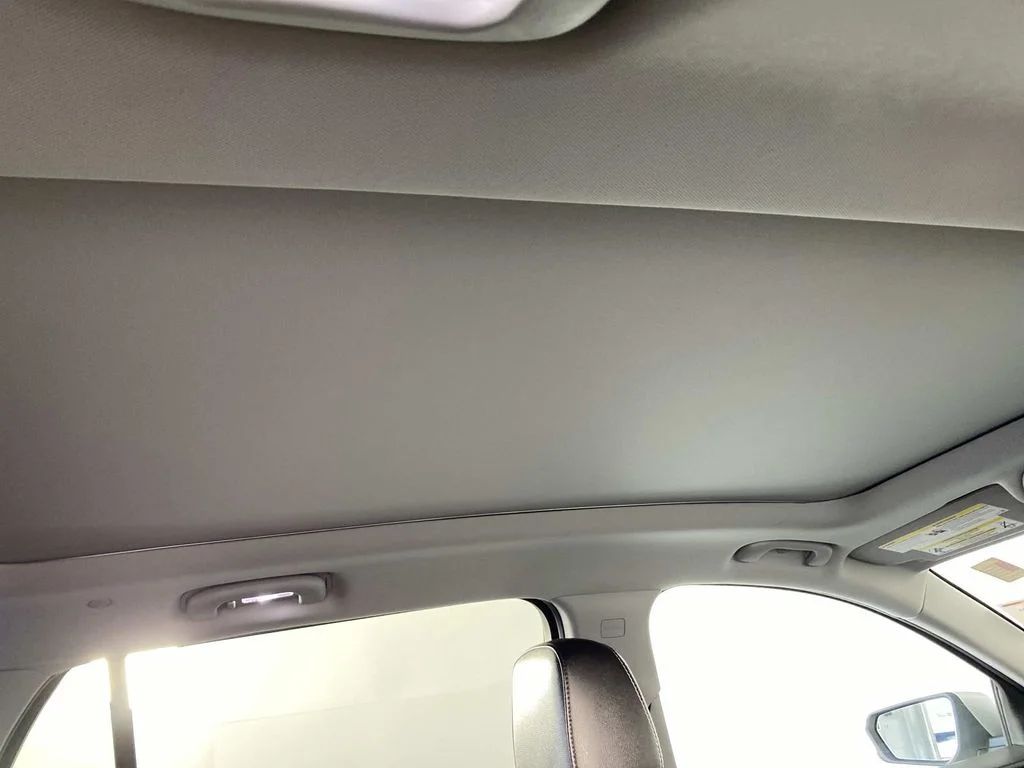 Used 2022 Silver GMC SLT image 13
