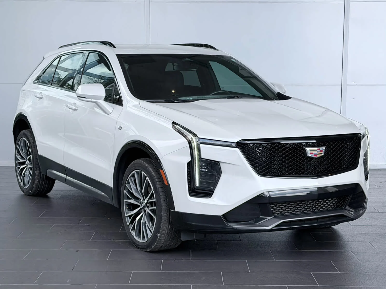 Certified Used 2024 Crystal White Tricoat Cadillac Sport image 3
