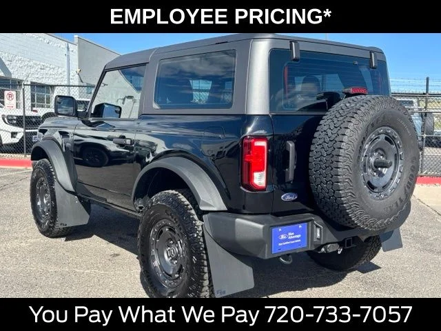 Used 2025 Black Ford Base image 3