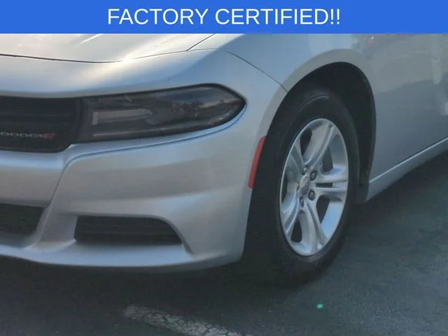 Used 2021 Silver Dodge SXT image 9