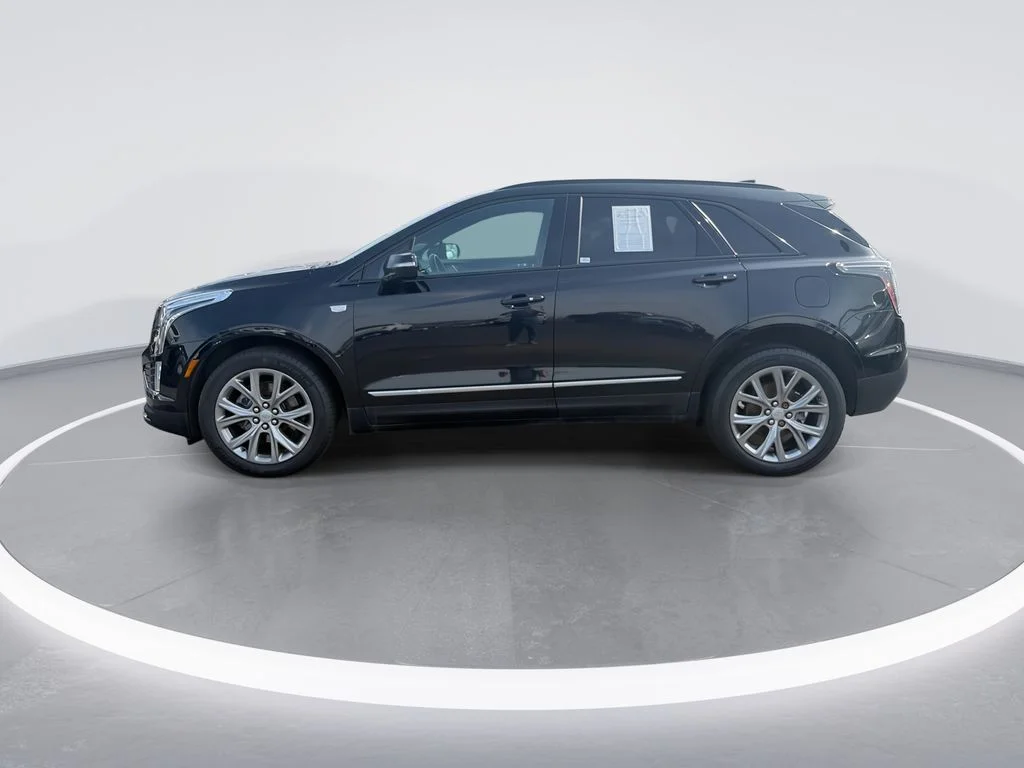 Used 2021 Black Cadillac Sport image 5