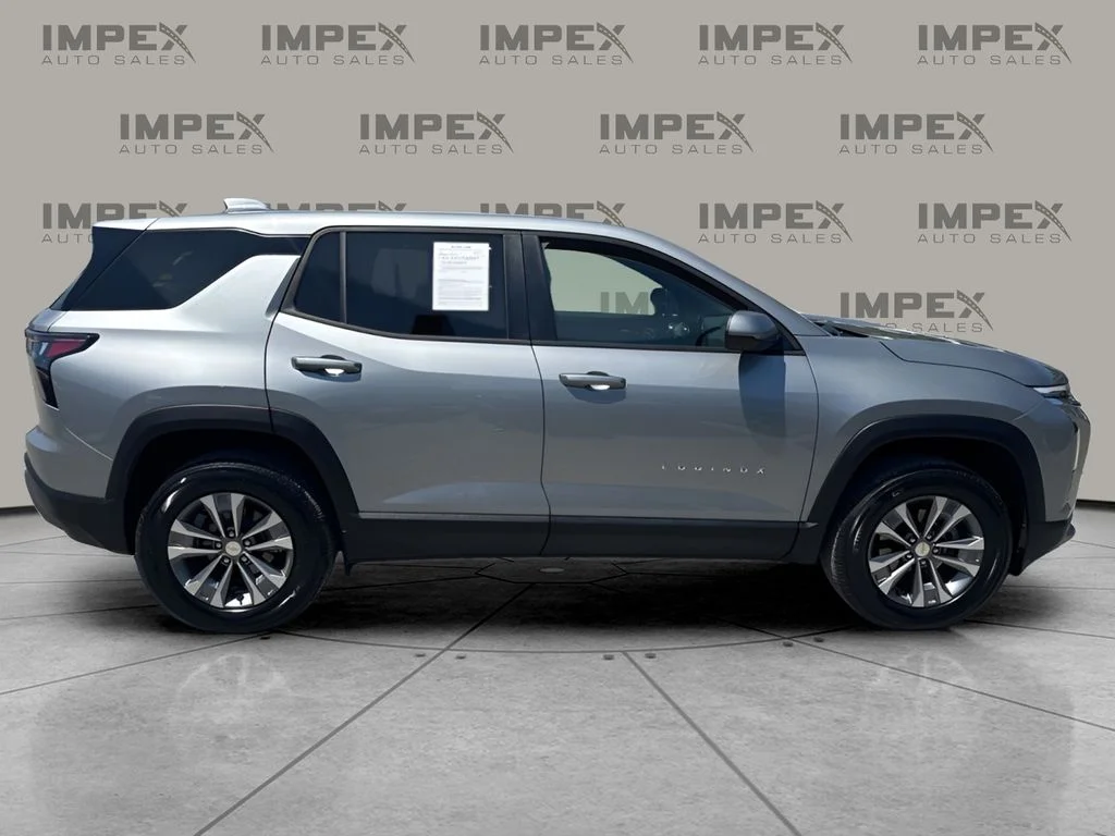 Used 2026 Gray Chevrolet LT image 6