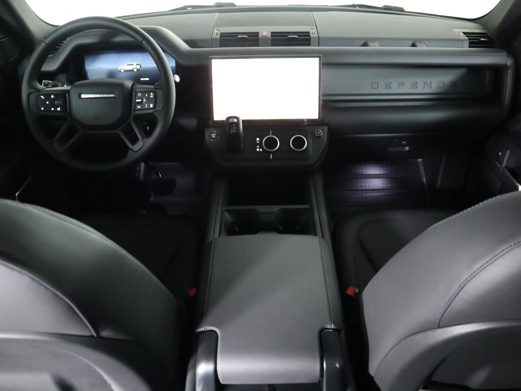 New 2026 Sedona Red Land Rover S image 14