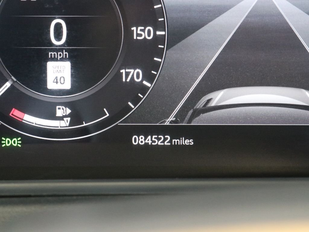 Used 2019 Red Land Rover HSE R-Dynamic image 23