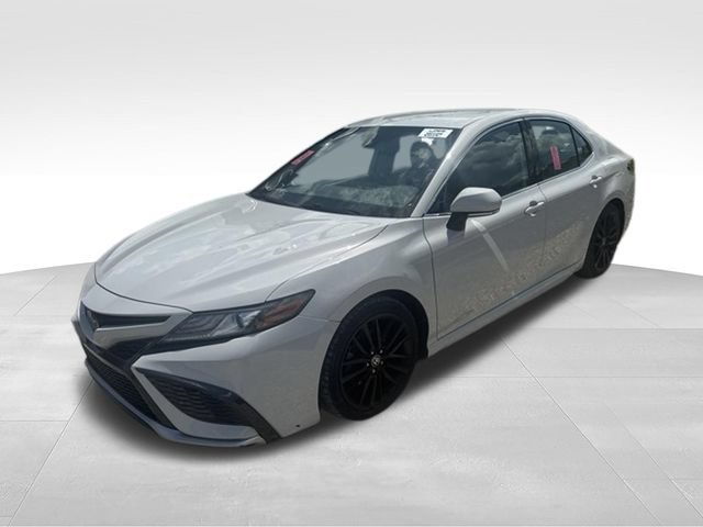Used 2022 Gray Toyota Hybrid XSE image 30