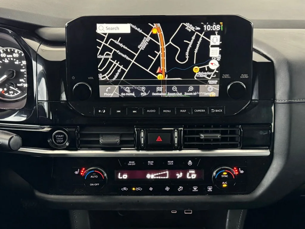 Used 2022 Gray Nissan SL image 31