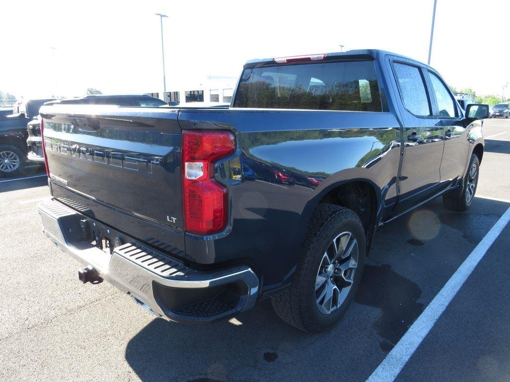 Used 2023 Blue Metallic Chevrolet LT image 8