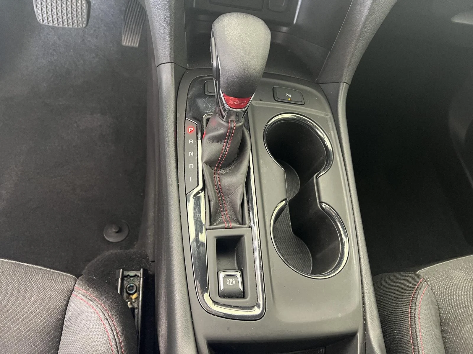 Used 2024 Summit White Chevrolet RS image 16