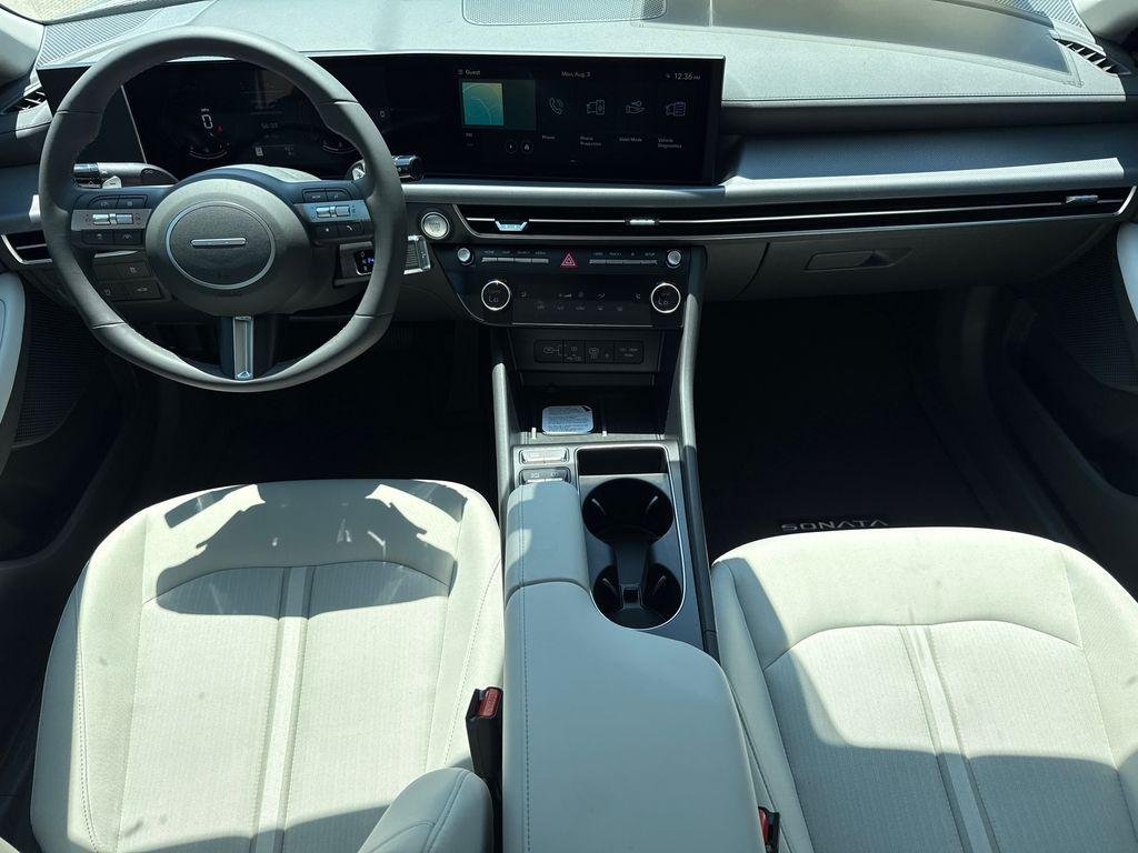 New 2026 Silver Hyundai SEL Sport image 10