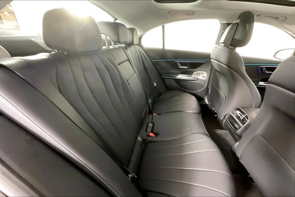 2026 Mercedes-Benz E-Class E350 - Photo 19