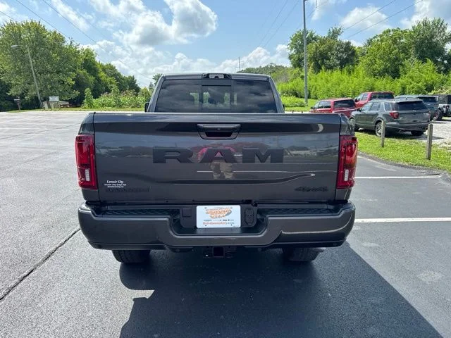 New 2026 Granite Crystal Metallic Clear-Coat Exterior Paint RAM Laramie image 6