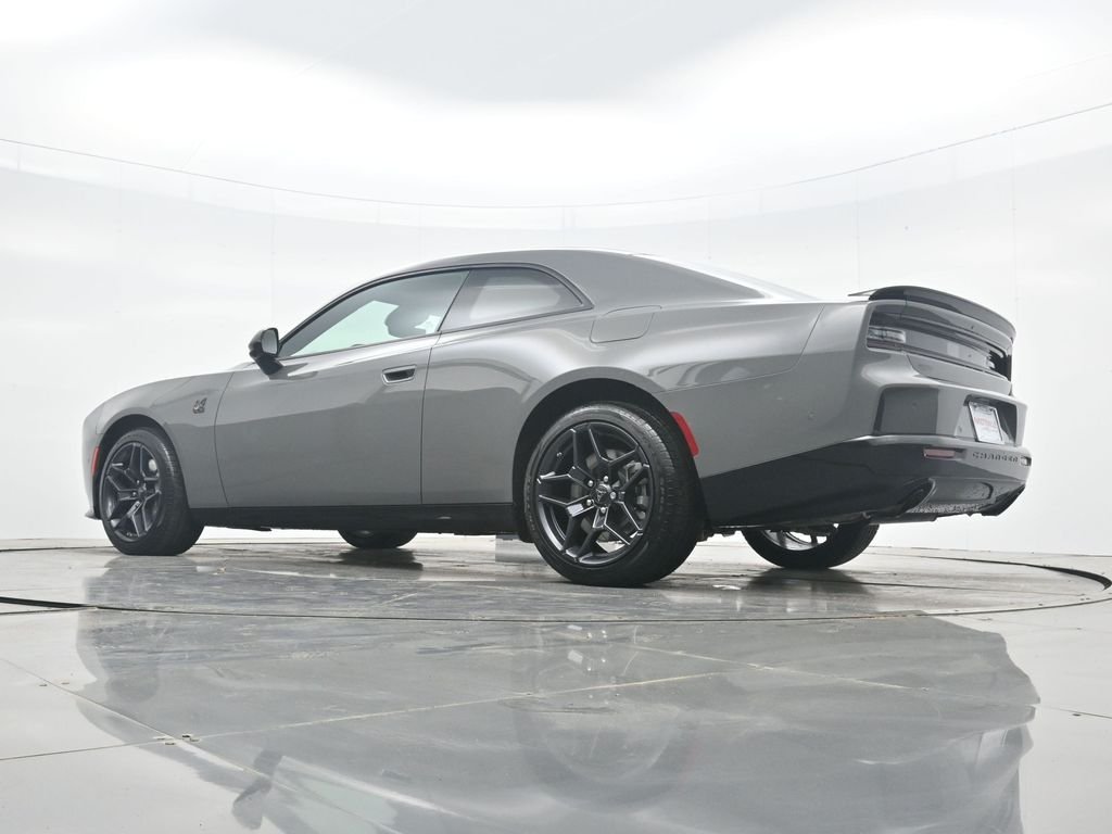 New 2026 Destroyer Gray Exterior Paint Dodge R/T Scat Pack image 38