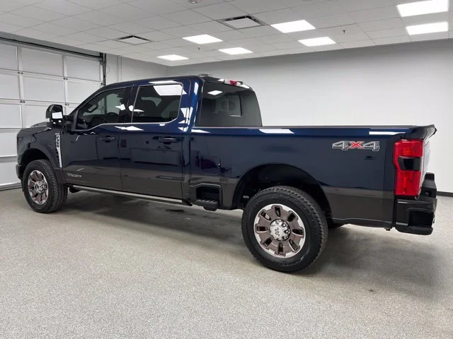 Used 2025 Blue Ford King Ranch image 7