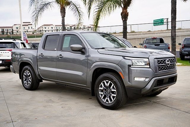 2024 Nissan Frontier SL