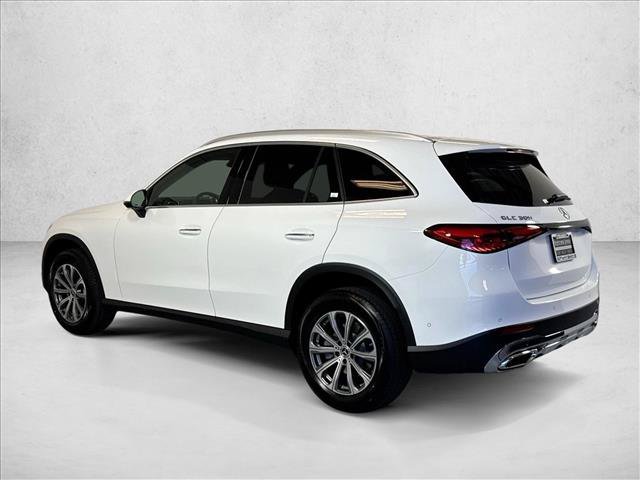 New 2026 Polar White Mercedes-Benz GLC 300 image 37