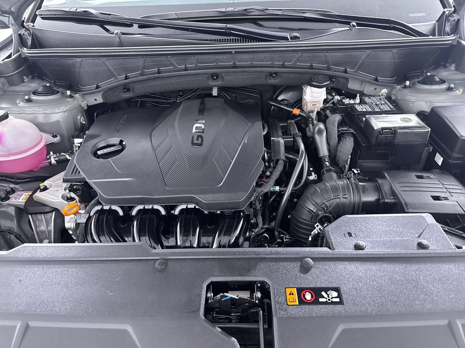 Certified Used 2024 Hampton Gray Hyundai SEL image 27
