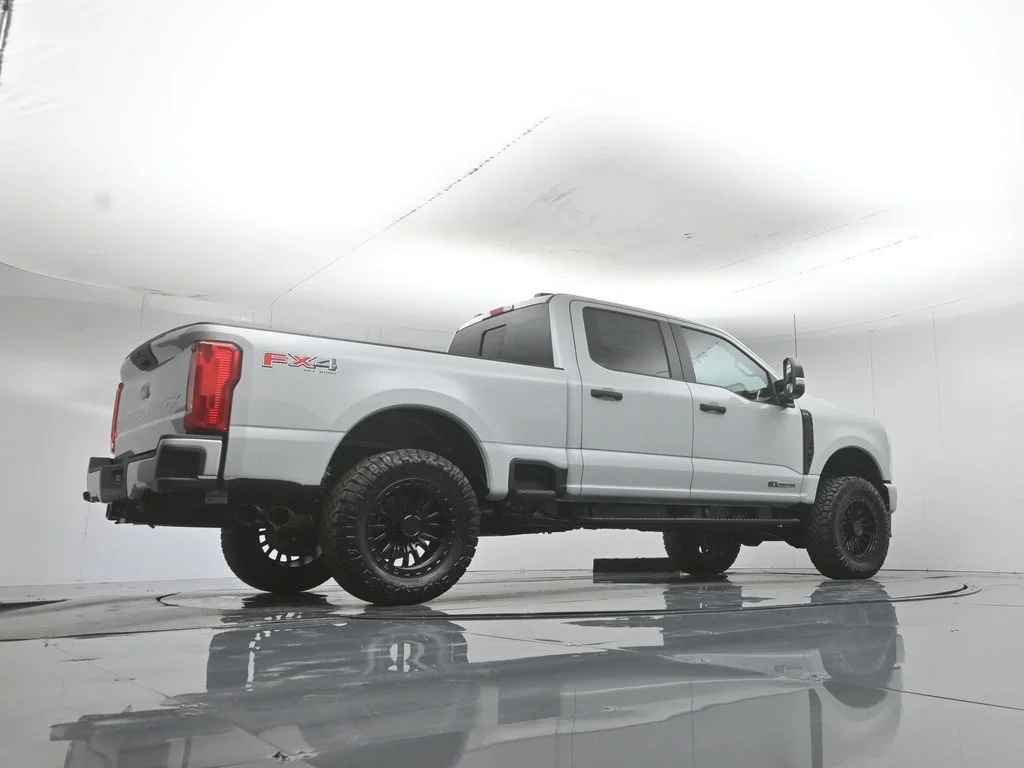 New 2026 Avalanche Ford XL image 47