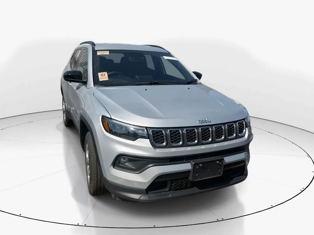 2025 Jeep Compass Latitude 4X4's photo