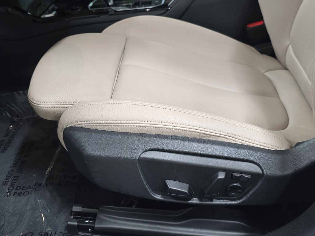 Used 2021 Alpine White BMW 228i image 27