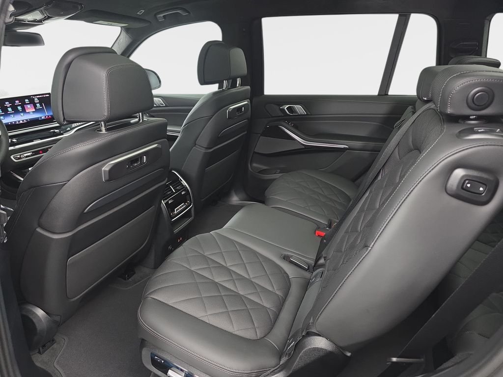 New 2027 Skyscraper Grey Metallic BMW xDrive40i image 15