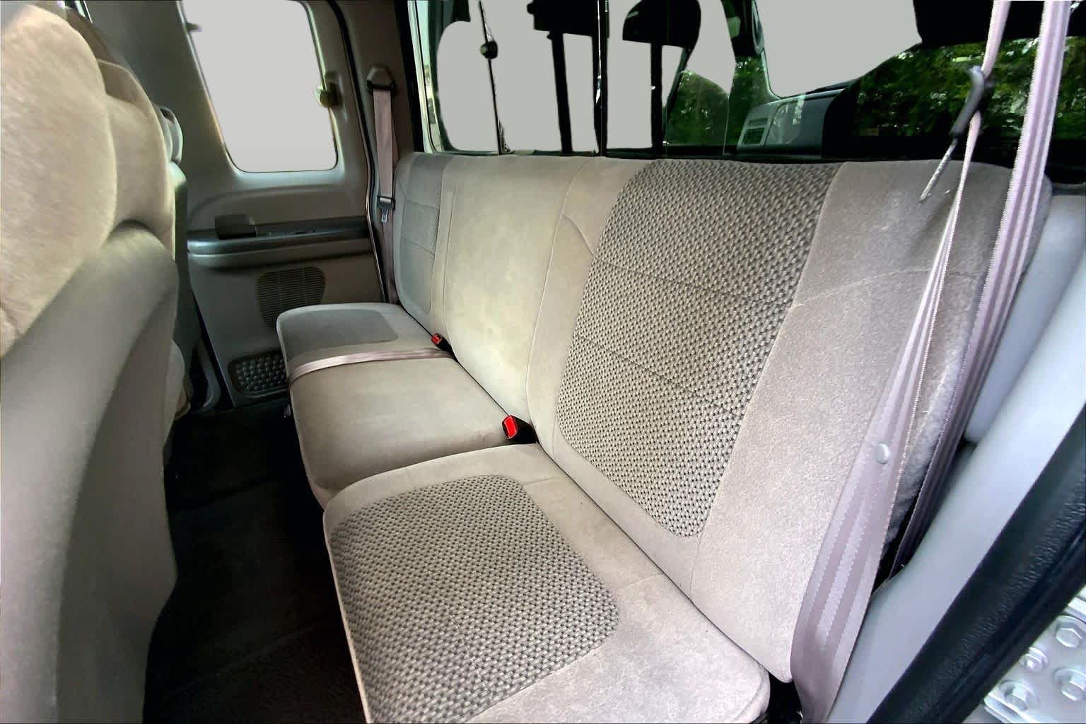 Used 2001 Platinum Ford XLT image 19