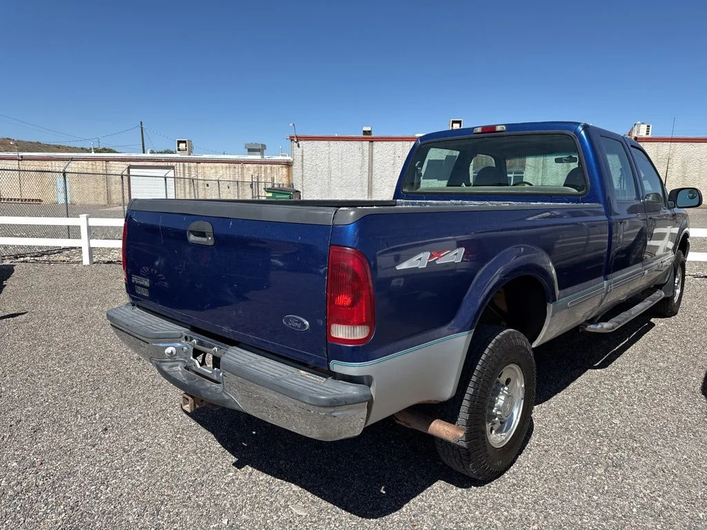 Used 1999 Deep Wedgewood Blue Clearcoat Metallic Ford XL image 21