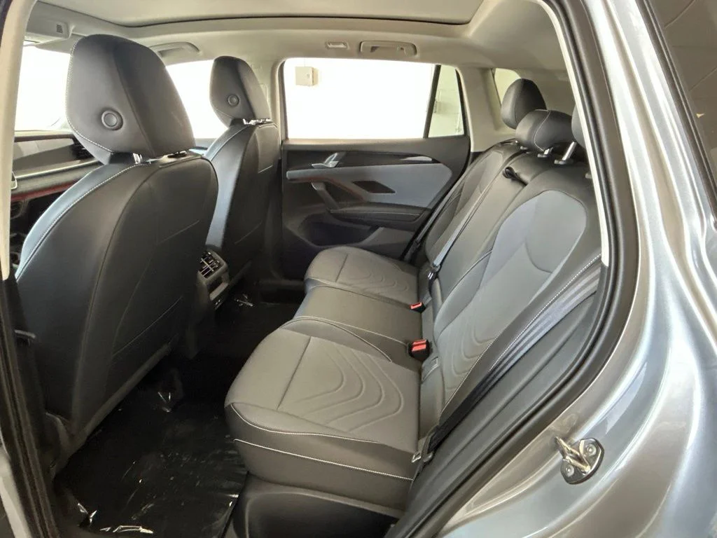 2026 Volkswagen Tiguan SE - Photo 40
