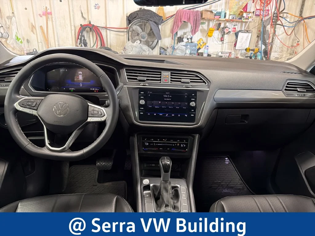 Used 2023 Silver Volkswagen 2.0T SE image 21