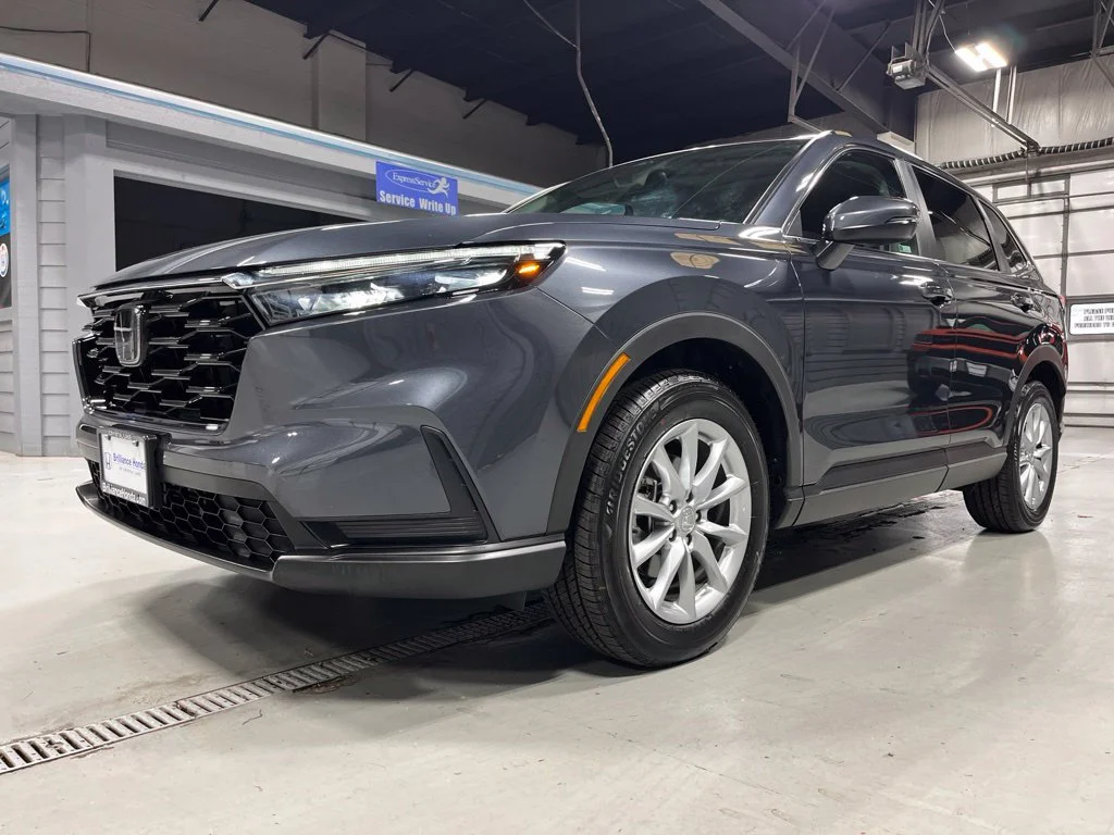 Used 2026 Meteorite Gray Metallic Honda EX image 3