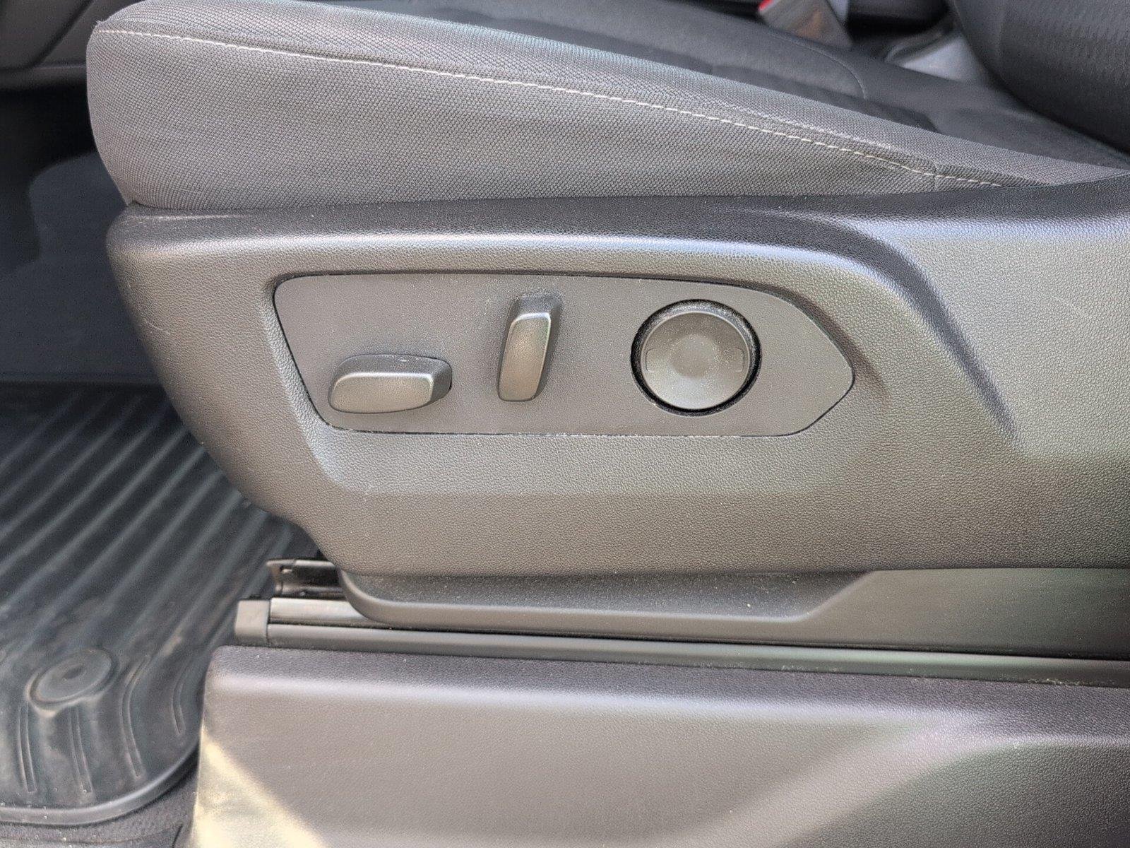 Used 2024 Summit White Chevrolet Custom image 15