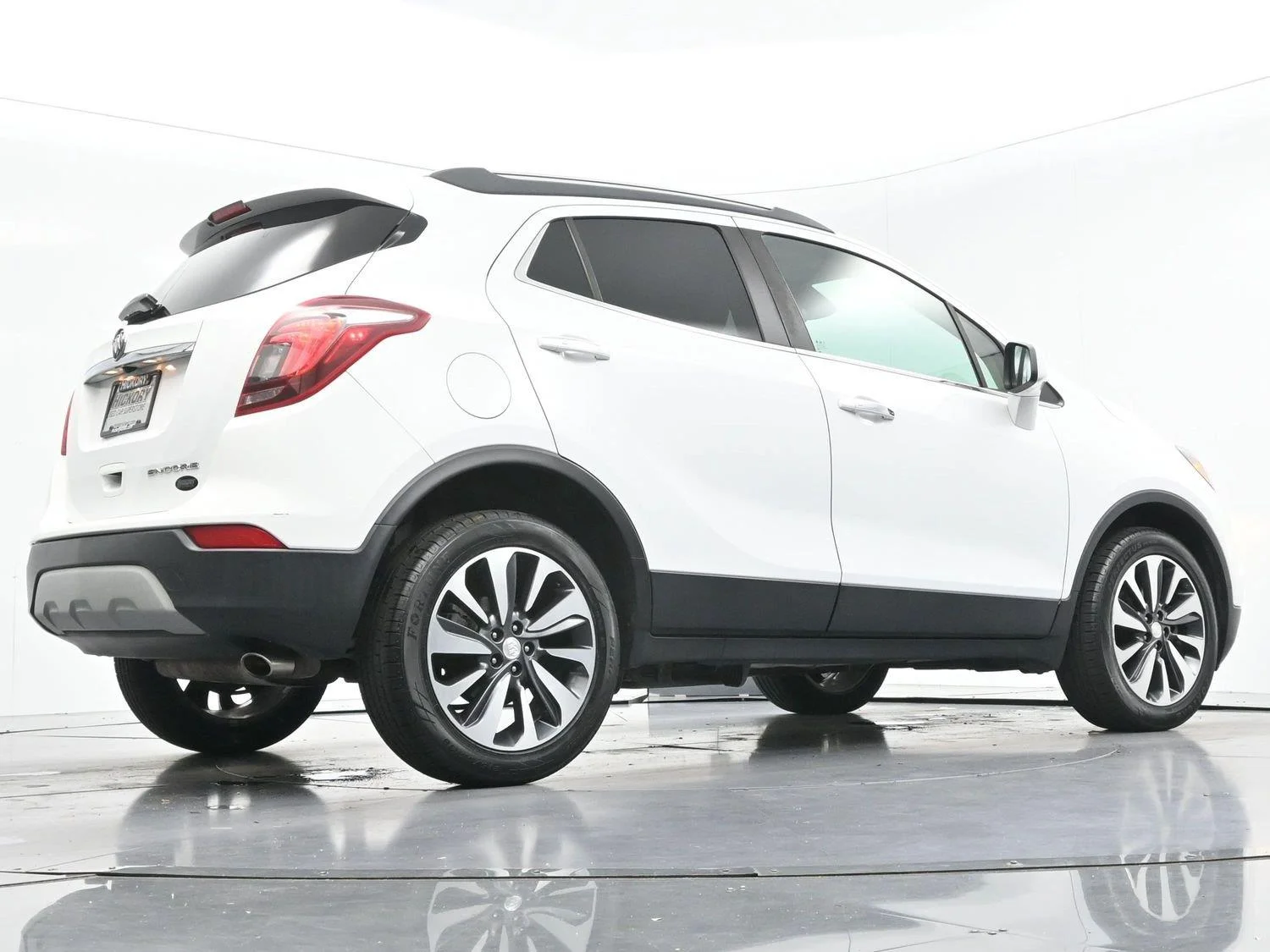 Used 2021 Summit White Buick Preferred image 45