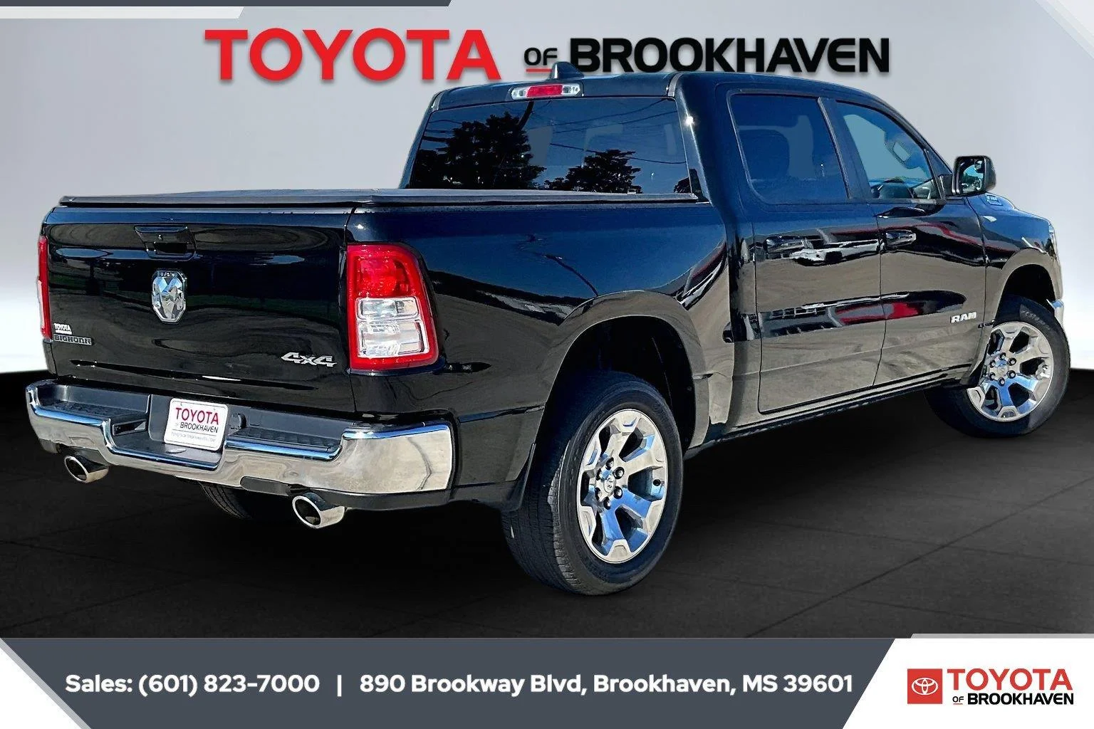 Used 2022 Diamond Black Crystal Pearlcoat Ram Big Horn image 11