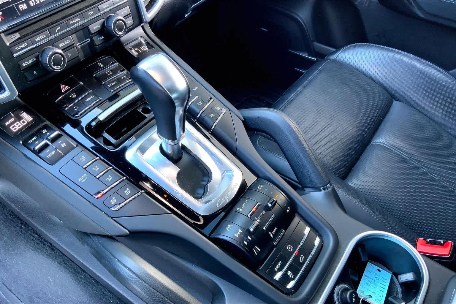 Used 2013 White Porsche S image 16