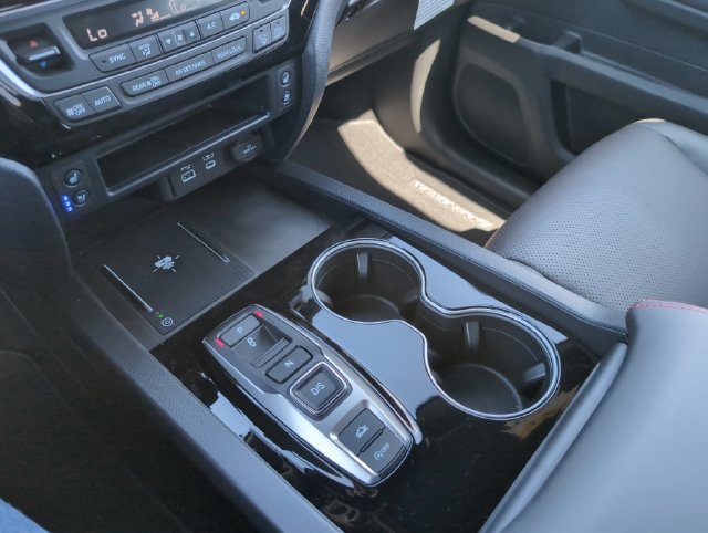 2026 Honda Ridgeline Black Edition - Photo 30