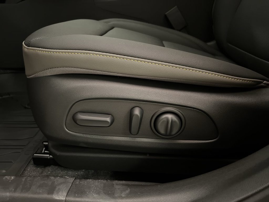 2026 Chevrolet Trax Activ - Photo 12