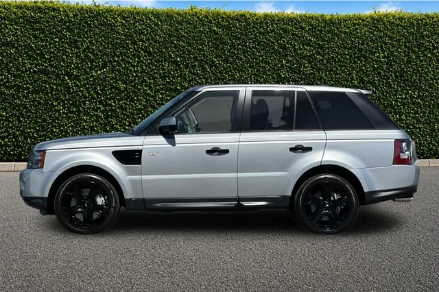 Used 2011 Stornoway Gray Land Rover Supercharged image 6
