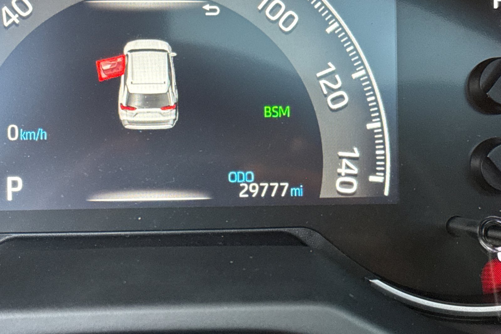Used 2023 Gray Toyota XLE Premium image 3
