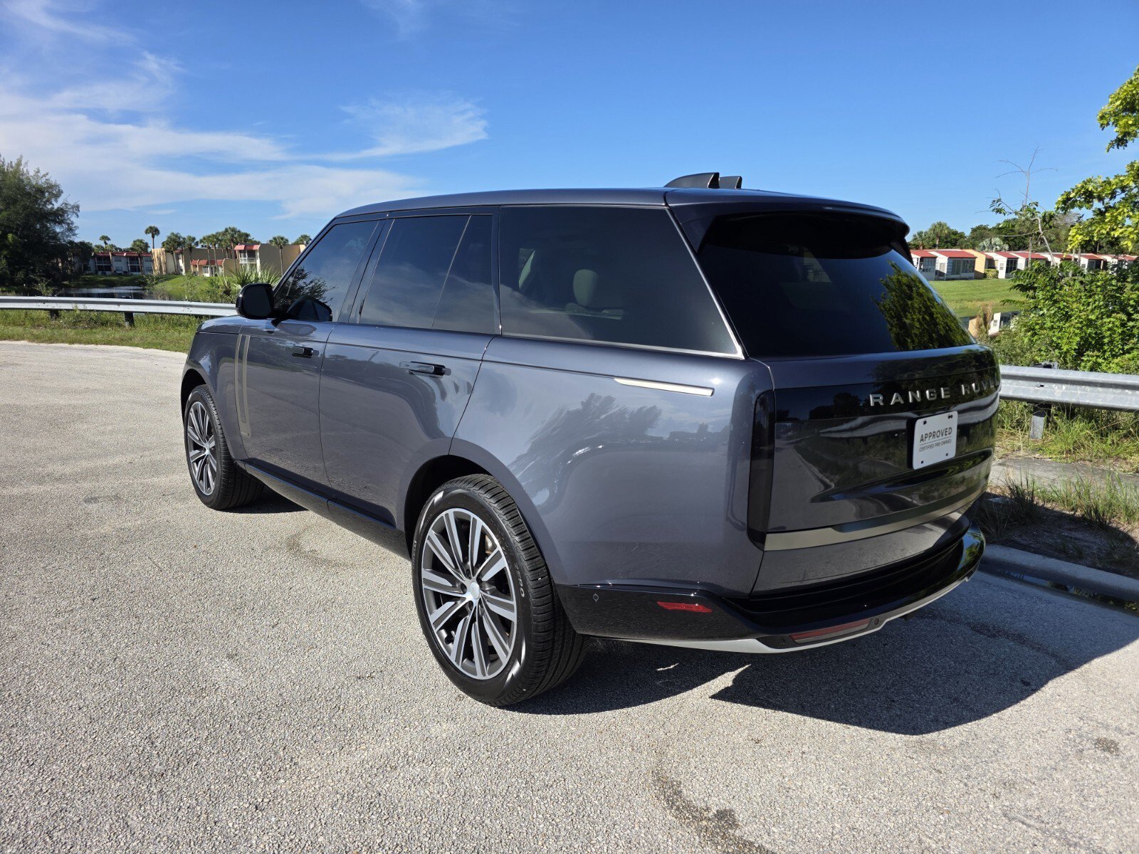 Certified Used 2024 Varesine Blue Metallic Land Rover P530 Autobiography image 2